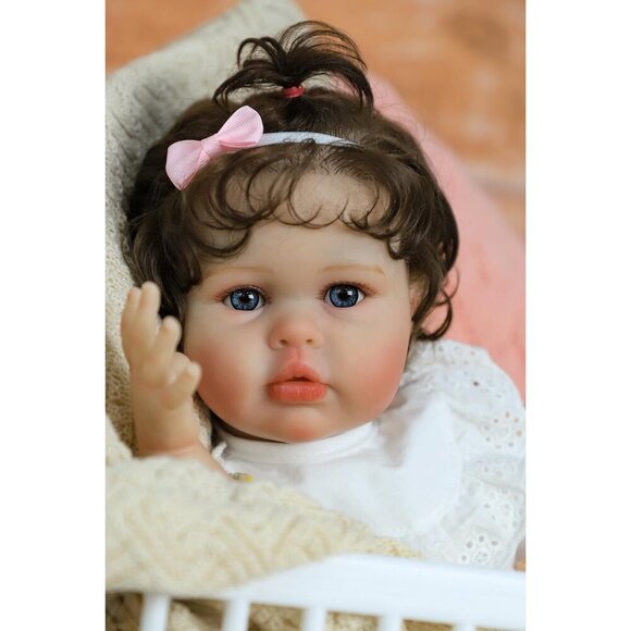 20 Inch Reborn Baby Doll Girl Realistic Newborn Soft Vinyl Body with Accessories - Picture 9 of 9